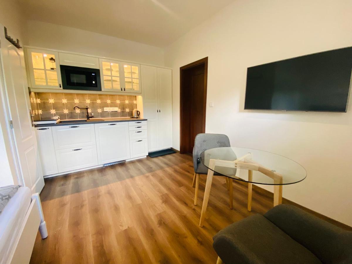 Apartmany V Ulicce Frymburk Exterior foto