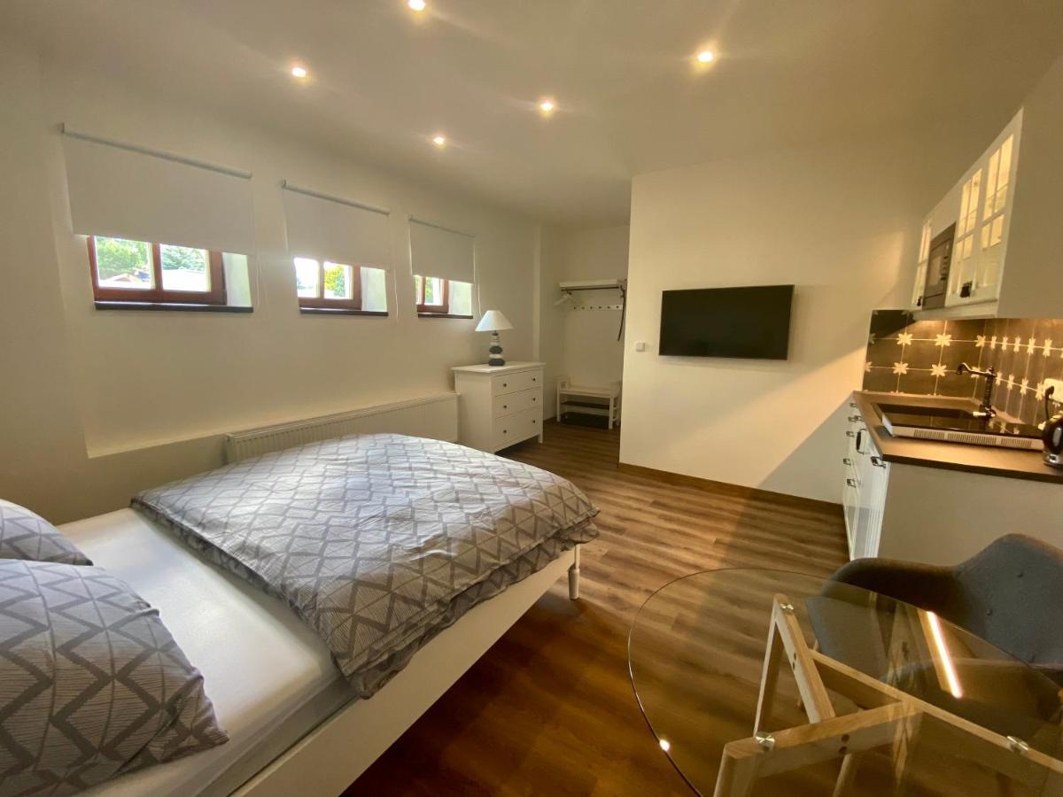 Apartmany V Ulicce Frymburk Exterior foto